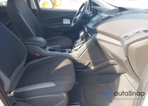 2015 Ford Escape S из США, поврежденный, VIN 1FMCU0F72FUA27803